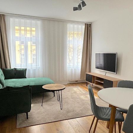 Traumhafte Wohnung Fuer 3, Grosszuegig, Walk In Dusche Vienna Esterno foto